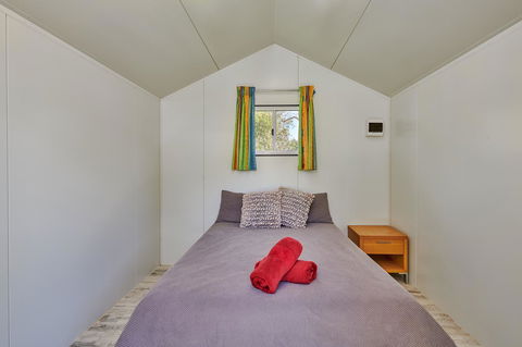Glen Villa Resort - Accommodation VIC 3