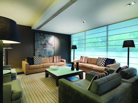 Adina Apartment Hotel Sydney, Darling Harbour - Accommodation VIC 17
