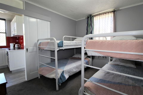 Beachfront 3, 25 Willow Street - Accommodation VIC 10