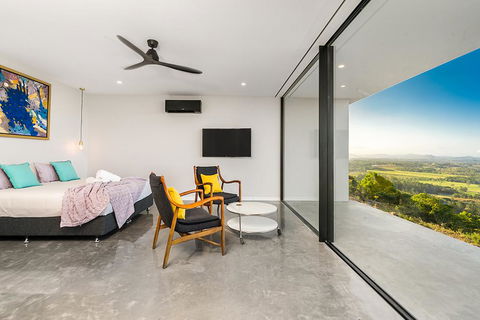 Sundays At Byron - Accommodation VIC 22