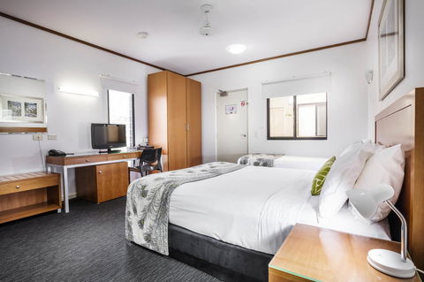Mercure Darwin Airport Resort - Accommodation VIC 19