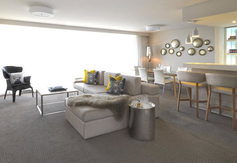 QT Canberra - Accommodation VIC 24