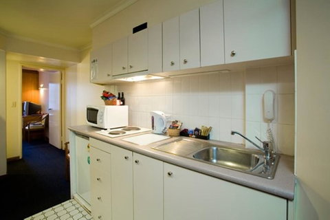 Madison Capital Executive Apartments - Accommodation VIC 5