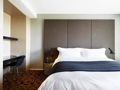 Burbury Hotel - Accommodation VIC 5