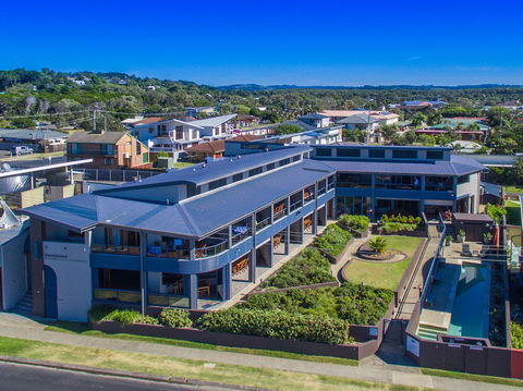 Lennox Holiday Apartments - Accommodation VIC 0