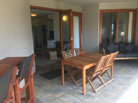 Lennox Holiday Apartments - Accommodation VIC 21