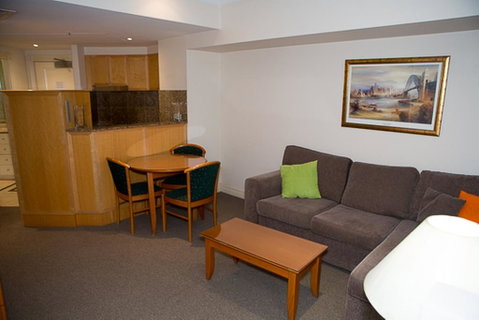 Bond 512 - Accommodation VIC 1
