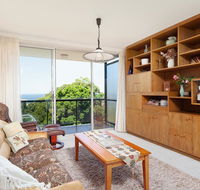 Bondi Apt. for 4 with Panoramic Ocean and Park Views - Accommodation VIC