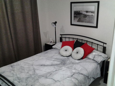 Bottlebrush B & B - Accommodation VIC 3