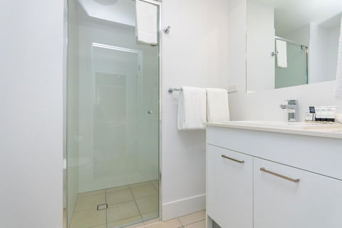 Boulevard North Lakes - Accommodation VIC 3