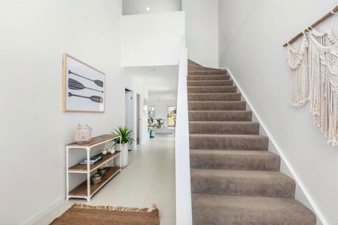 Brand New PRIZE HOME 50m Path To Beach - Accommodation VIC 2