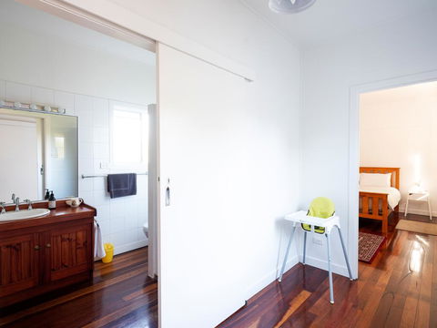Bridle Guesthouse - Accommodation VIC 3