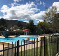 Bright Pine Valley Tourist Park - Accommodation VIC