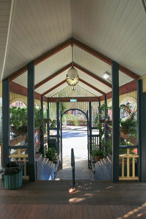 Brisbane Manor - Accommodation VIC 3
