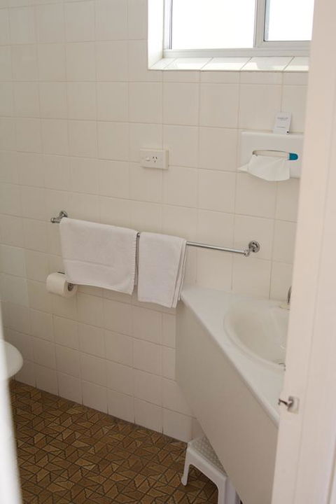 Buckaroo Motor Inn - Accommodation VIC 3