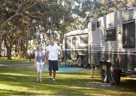 Budgewoi Holiday Park - Accommodation VIC 1