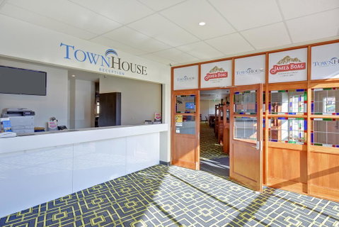 Burnie Central Townhouse Hotel - Accommodation VIC 3