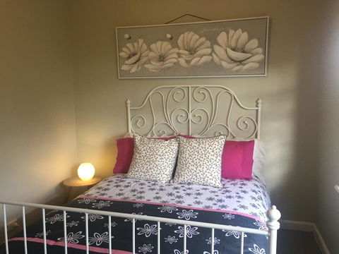 Bush Retreat Farm Stay - Accommodation VIC 3