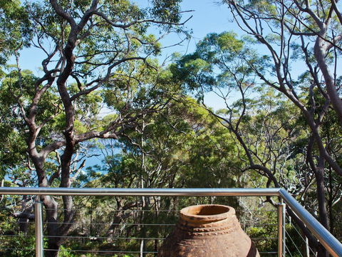 Bynya - 100m To Jonahs! - Accommodation VIC 3