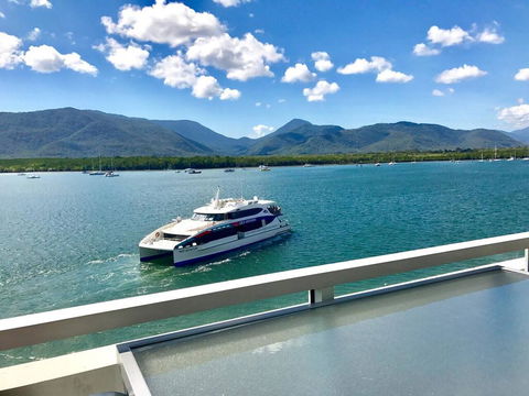 Cairns Waterfront - Harbourlights - Accommodation VIC 1