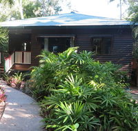 Calypso House 8 Appian Way - Accommodation VIC