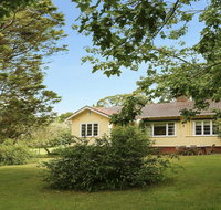 Canary Cottage - fresh clean simple  comfortable - Accommodation VIC