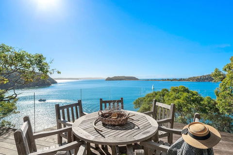 Cape Mackerel Cabin With Magic Palm Beach & Pittwater Views - Accommodation VIC 0