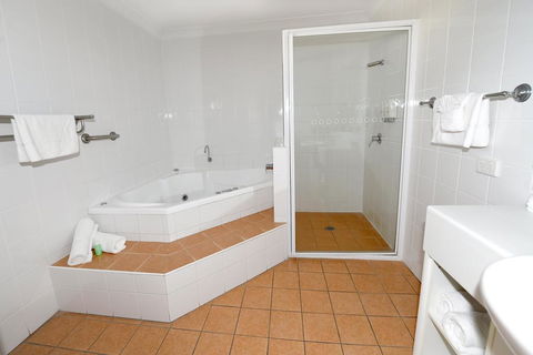 Carriers Arms Hotel Motel - Accommodation VIC 1