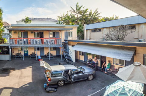 Castaways Backpackers Cairns - Accommodation VIC 2