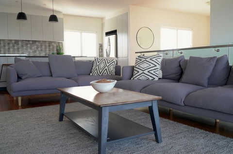 Caves Coastal - Accommodation VIC 3