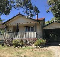 Cherry Blossom Cottage - Beechworth-Getaways - Accommodation VIC