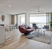 Chic Getaway at The Cosmopolitan Cotton Tree - Accommodation VIC
