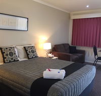 Chinchilla White Gums Motor Inn - Accommodation VIC