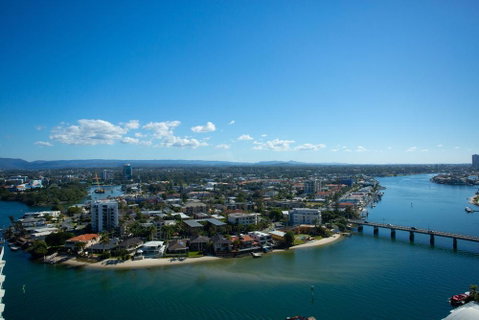 Circle On Cavill - Private Apartments - Accommodation VIC 3