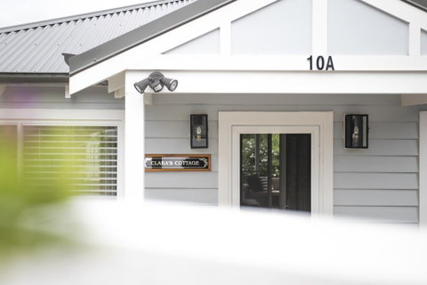 Claras Cottage - Accommodation VIC 1