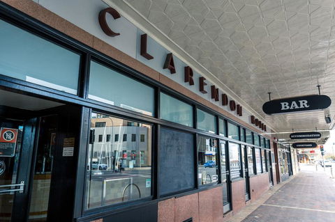 Clarendon Hotel - Accommodation VIC 1