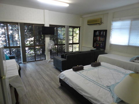 Cleveland B&B - Private Studio Room - Accommodation VIC 2