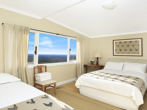 Cloudhill - Magnificent Rural Views To Sydney - Accommodation VIC 1