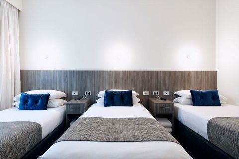Club Laverton - Accommodation VIC 0