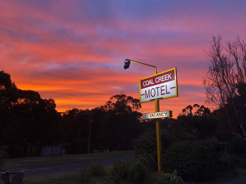 Coal Creek Motel - Accommodation VIC 2