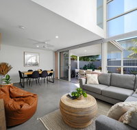 Coastal Living At Wikis - Accommodation VIC