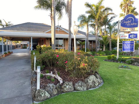Coastal Waters Motor Inn - Accommodation VIC 2