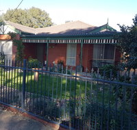 Cobram Cottage - Accommodation VIC
