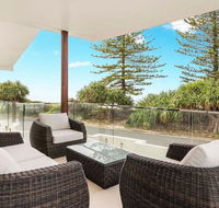 Coco de Mer Beach Villa - Accommodation VIC