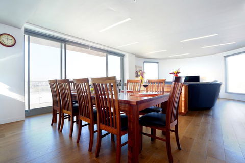 Collingwood Central Seven - Accommodation VIC 2