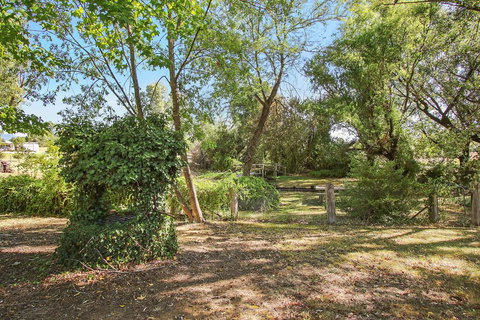 Colonial Inn Guest Rooms - Accommodation VIC 1