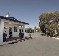 Colonial Motel  Apartments - Accommodation VIC