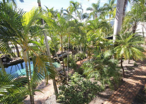 Colonial Palms Motor Inn - Accommodation VIC 1
