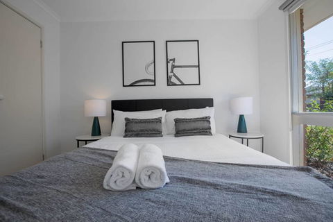 Comfy Beautiful 3Beds House In Epping - Accommodation VIC 1