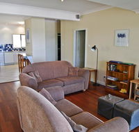 Cooinda 17 Dulconghi Street - Accommodation VIC